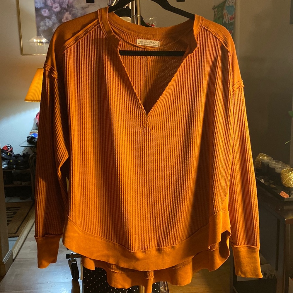 Copper Collored V Neck Cape styled Thermal Shirt.